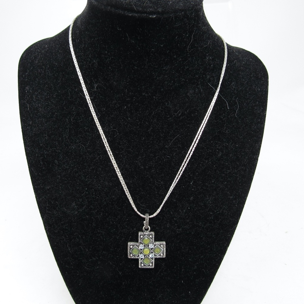 Vintage 1928 Necklace with green accent stones 18" total Length 7/8" cross size